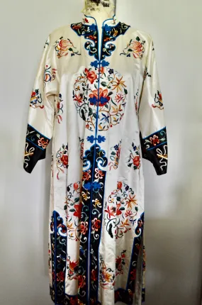 Antique 1960s Japanese Authentic Vintage Silk hand embroidery coat kimono Light Beige robe colorful flowers Asian